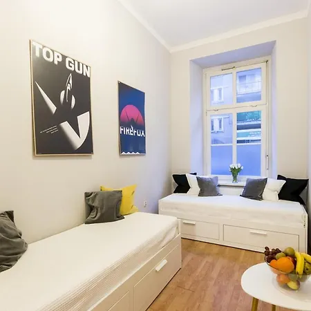 Apartament W Centrum - Okolice Placu Bema - 6 Osob